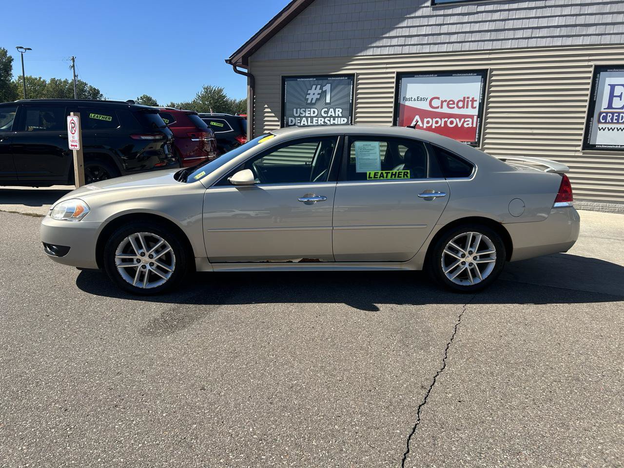 Used 2012 Chevrolet Impala LTZ FWD image 8