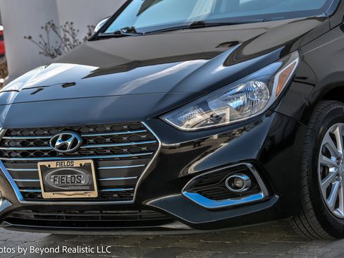 Used 2022 Hyundai Accent SEL image 5