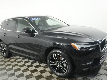 Used 2021 Volvo XC60 T5 Momentum w/ Advanced Package