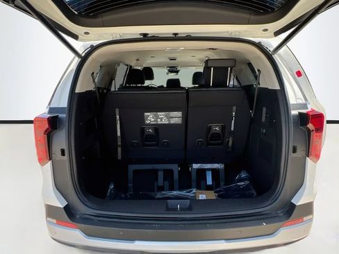 New 2026 Kia Carnival EX FWD image 27