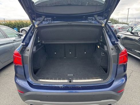 Used 2019 BMW X1 xDrive28i w/ Convenience Package image 9