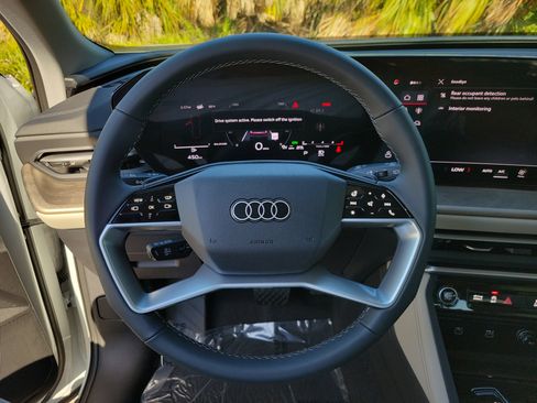 New 2025 Audi Q5 Premium Plus image 29