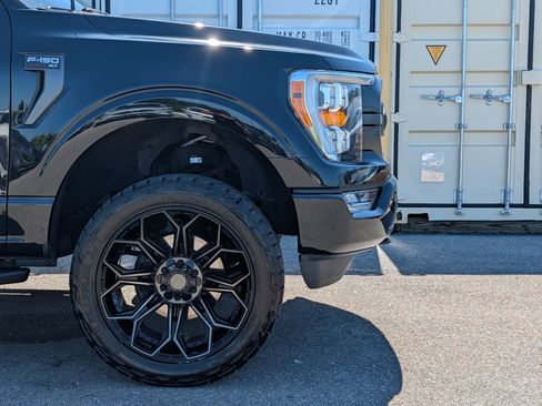 Used 2022 Ford F150 XLT w/ Equipment Group 302A High AWD/4WD image 11