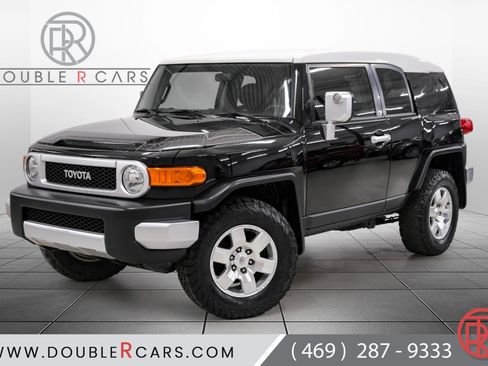 Used 2007 Toyota FJ Cruiser 4WD image 1
