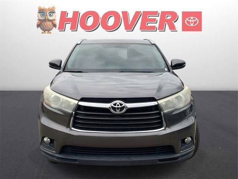 Used 2015 Toyota Highlander XLE image 7