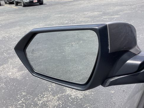 Used 2025 Hyundai Elantra SE w/ Cargo Package FWD image 30