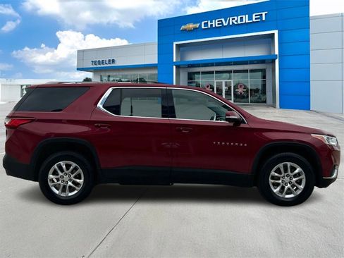 Used 2018 Chevrolet Traverse LT image 4