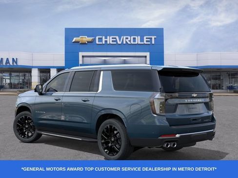 New 2026 Chevrolet Suburban Premier AWD/4WD image 4