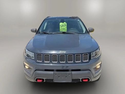 Used 2018 Jeep Compass Trailhawk w/ Cold Weather Group AWD/4WD image 5
