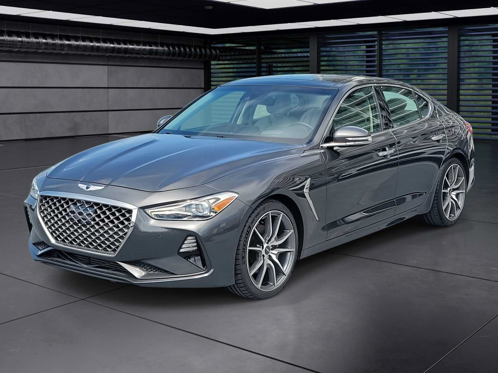 Used 2019 Genesis G70 2.0T Advanced w/ Dynamic Package RWD image 1
