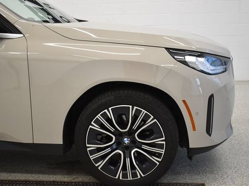 Used 2025 BMW X3 xDrive30i w/ Premium Package AWD/4WD image 13