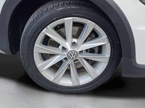 Used 2018 Volkswagen Golf Alltrack S AWD/4WD image 16