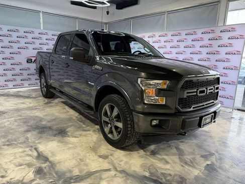 Used 2017 Ford F150 XLT w/ Equipment Group 302A Luxury image 5