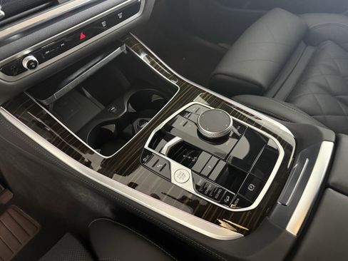 Certified 2025 BMW X5 xDrive40i image 13