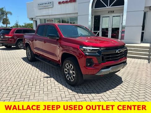 Used 2024 Chevrolet Colorado Z71 w/ Z71 Convenience Package 2 AWD/4WD image 5