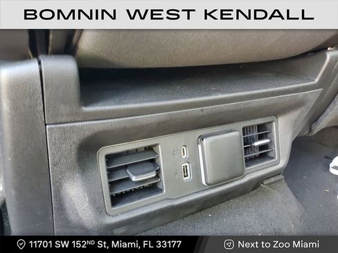 Used 2023 Chevrolet Silverado 1500 RST image 15