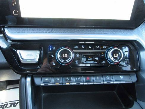 Certified 2022 GMC Sierra 1500 Denali image 16