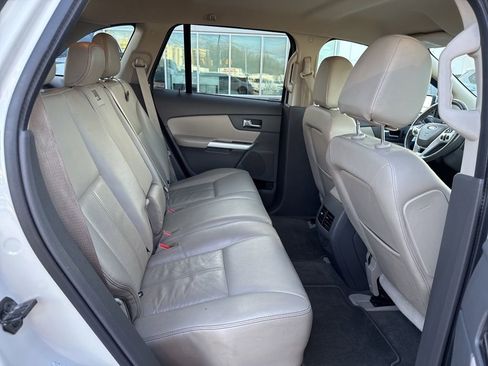 Used 2013 Ford Edge SEL image 22