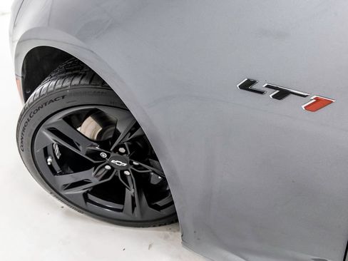 Used 2021 Chevrolet Camaro LT RWD image 13