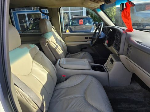 Used 2001 GMC Yukon XL SLT image 12