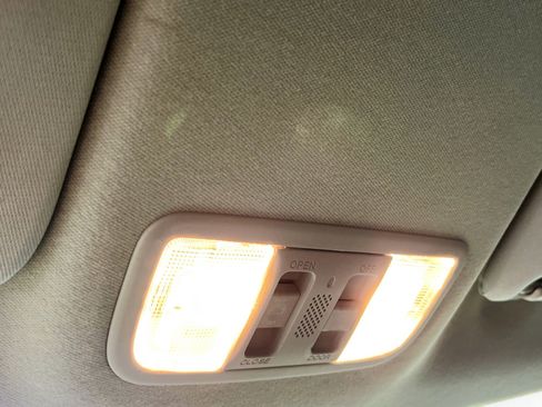 Used 2018 Honda HR-V EX image 22