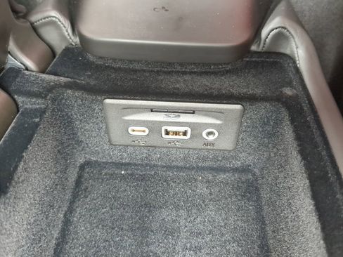 Used 2020 Chevrolet Corvette Stingray Premium Cpe w/ 3LT Preferred Equipment Group image 21