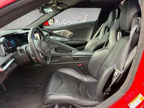 Used 2025 Chevrolet Corvette Stingray Premium Conv w/ 3LT RWD image 19