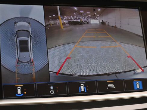 New 2025 Cadillac XT5 Premium Luxury w/ Technology Package image 31