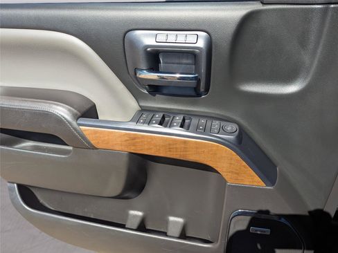 Used 2018 Chevrolet Silverado 1500 LTZ w/ Texas Edition image 23