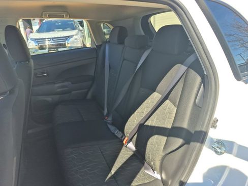 Used 2016 Mitsubishi Outlander GT AWD/4WD image 21