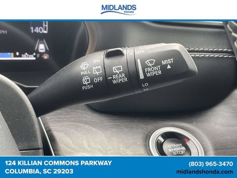 Used 2025 Jeep Grand Cherokee Limited AWD/4WD image 23