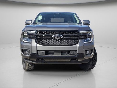 New 2025 Ford Ranger Lariat w/ Black Appearance Package image 3