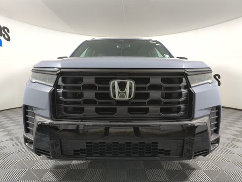 New 2026 Honda Pilot Sport image 8