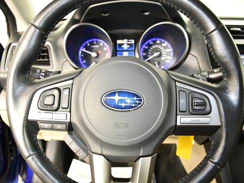 Used 2015 Subaru Legacy 2.5i Premium w/ Moonroof Package AWD/4WD image 19