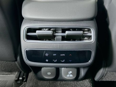 New 2026 Genesis GV70 2.5T Sport Prestige AWD/4WD image 18