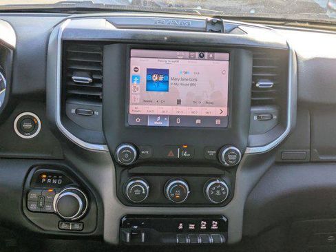 Certified 2022 RAM 1500 Big Horn image 15