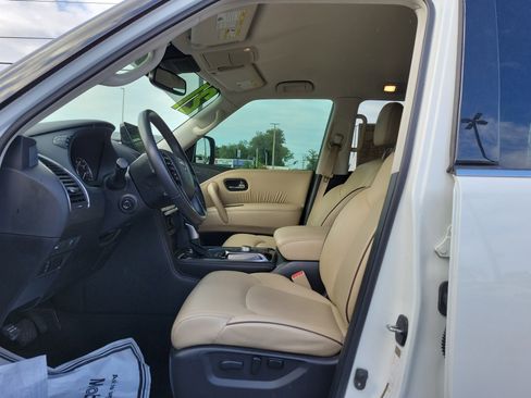 Used 2021 Nissan Armada SV w/ SV Appearance Package RWD image 19