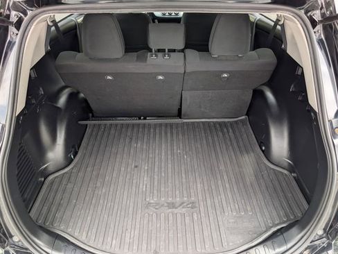 Used 2018 Toyota RAV4 LE w/ All Weather Liner Package AWD/4WD image 14