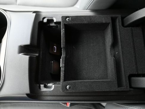 Used 2020 Lincoln Nautilus Reserve w/ Equipment Group 201A image 20