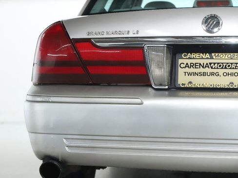 Used 2005 Mercury Grand Marquis LS image 7
