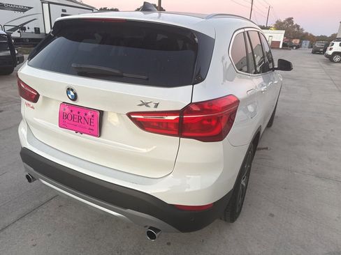 Used 2018 BMW X1 xDrive28i image 12