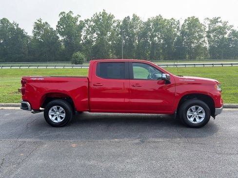 Used 2026 Chevrolet Silverado 1500 LT AWD/4WD image 8