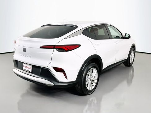 Used 2025 Buick Envista Preferred image 7