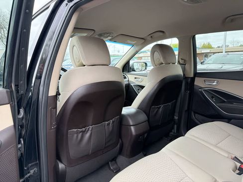 Used 2017 Hyundai Santa Fe Sport AWD/4WD image 23
