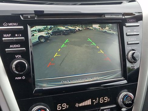 Used 2016 Nissan Murano S w/ Navigation Package AWD/4WD image 18