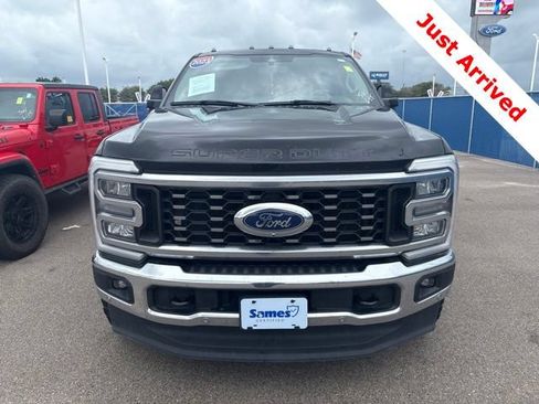 Used 2023 Ford F350 Lariat w/ Lariat Ultimate Package AWD/4WD image 5