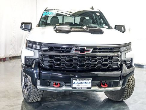 Certified 2022 Chevrolet Silverado 1500 ZR2 w/ Technology Package AWD/4WD image 7