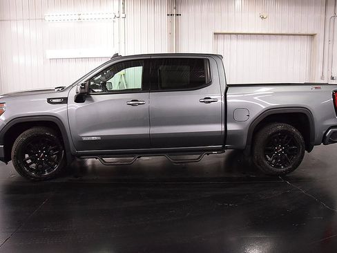 Used 2021 GMC Sierra 1500 Elevation w/ Preferred Package image 4