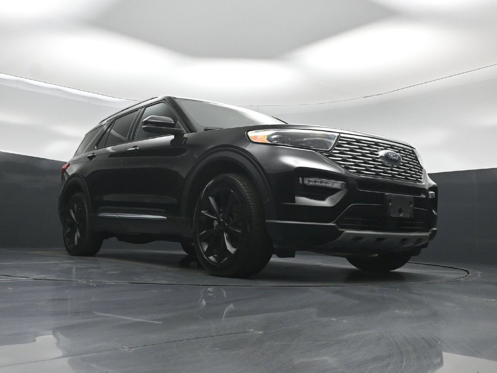 Used 2022 Ford Explorer Platinum w/ Equipment Group 601A AWD/4WD image 47