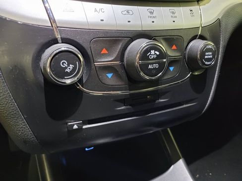 Used 2017 Dodge Journey GT w/ Flexible Seating Group image 34